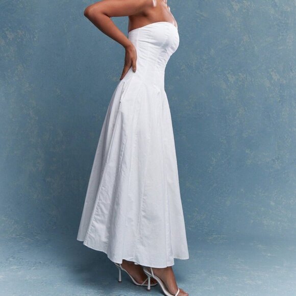 White Elegant Women's Corset Bust Pleated Bandeau Maxi Dress - Picture 5 of 5